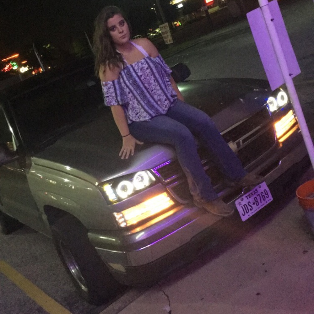 Meet your Posher, Amber